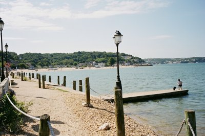 AI-generated travel thumbnail for Hautot-sur-Mer