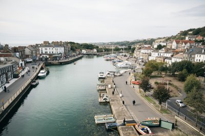 AI-generated travel thumbnail for Hayle