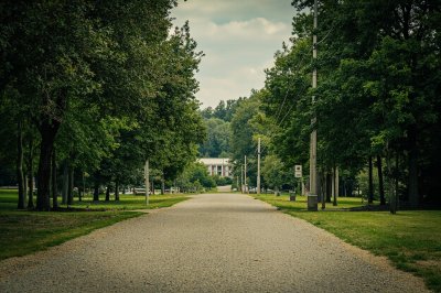 AI-generated travel thumbnail for Hazel Green