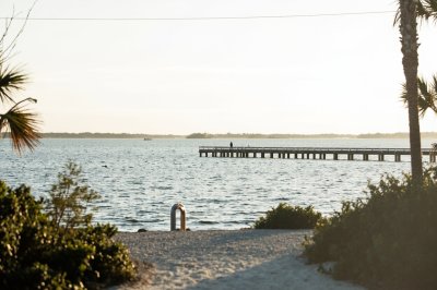 AI-generated travel thumbnail for Hillsborough County