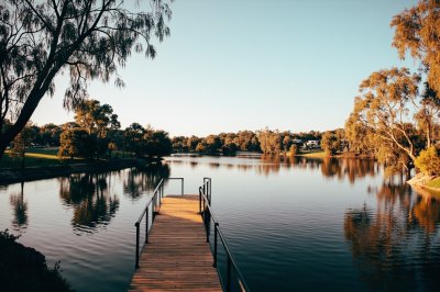 AI-generated travel thumbnail for Hillston