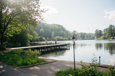 AI-generated travel thumbnail for Hooksett