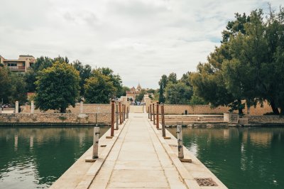 AI-generated travel thumbnail for Hornachuelos