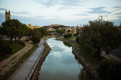 AI-generated travel thumbnail for Horra La
