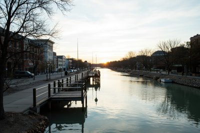 AI-generated travel thumbnail for Humansville