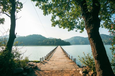 AI-generated travel thumbnail for Huyện Vĩnh Lộc