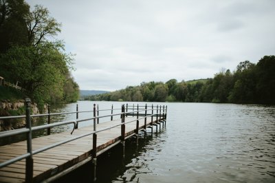 AI-generated travel thumbnail for Iacobeni