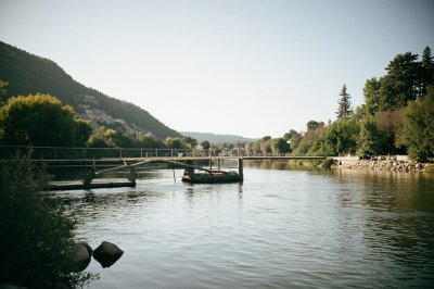 AI-generated travel thumbnail for Ibeas de Juarros