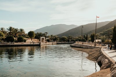 AI-generated travel thumbnail for Imilchil