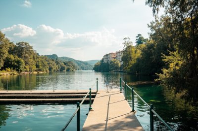 AI-generated travel thumbnail for Imposte