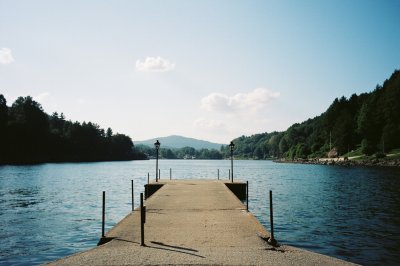 AI-generated travel thumbnail for Ineu