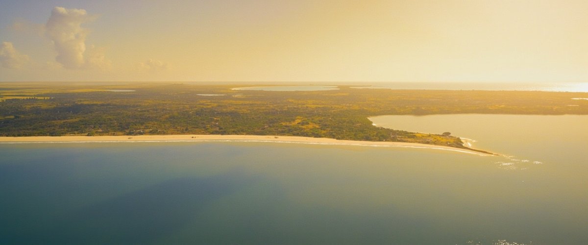Painterly banner illustration of Inhambane