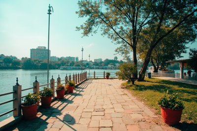 AI-generated travel thumbnail for Injambakkam