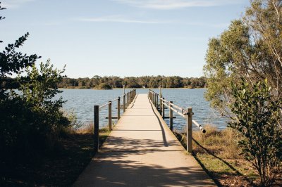 AI-generated travel thumbnail for Inverleigh