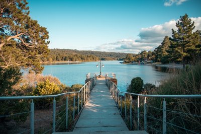 AI-generated travel thumbnail for Invermay