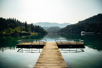 AI-generated travel thumbnail for Irurtzun