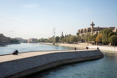 AI-generated travel thumbnail for Isfahan