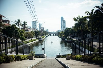 AI-generated travel thumbnail for Jakarta Barat