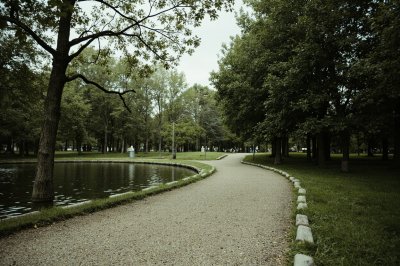 AI-generated travel thumbnail for Janowice