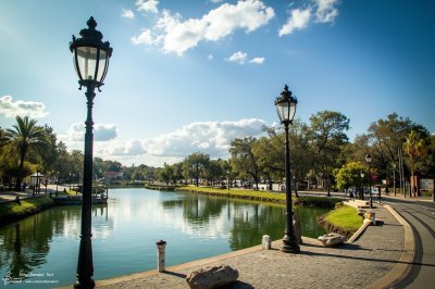 AI-generated travel thumbnail for Jardines del Edén