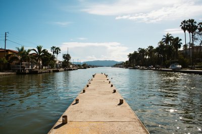 AI-generated travel thumbnail for Javier Rojo Gómez