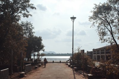 AI-generated travel thumbnail for Jaynagar Majilpur