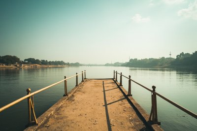 AI-generated travel thumbnail for Jhansi