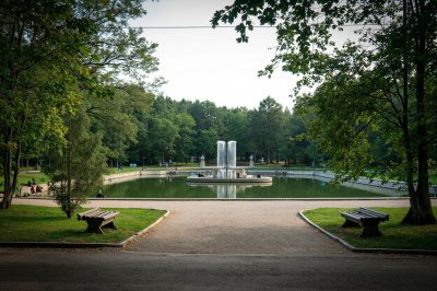 AI-generated travel thumbnail for Jodłówka-Wałki