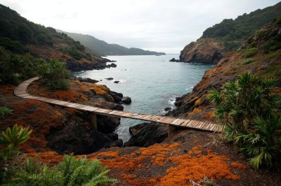 AI-generated travel thumbnail for Juan Fernández