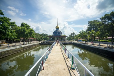 AI-generated travel thumbnail for Kabupaten Halmahera Barat