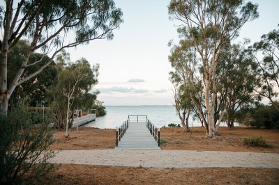 AI-generated travel thumbnail for Kadina