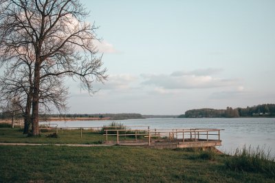 AI-generated travel thumbnail for Kadom