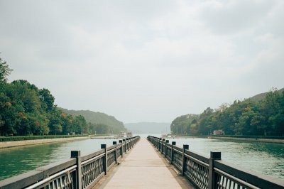 AI-generated travel thumbnail for Kaifeng