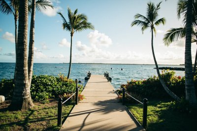 AI-generated travel thumbnail for Kailua-Kona