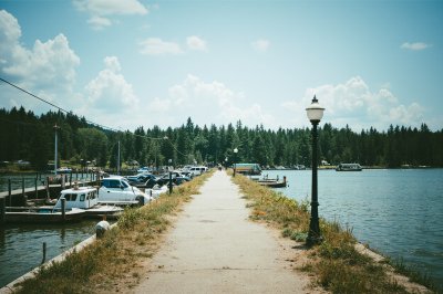 AI-generated travel thumbnail for Kashkhatau
