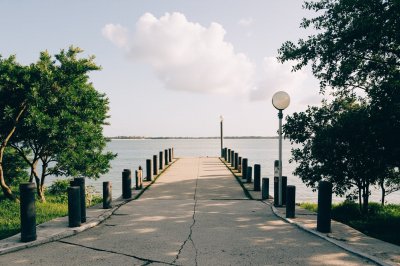 AI-generated travel thumbnail for Kaua