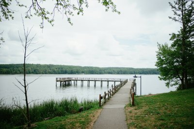 AI-generated travel thumbnail for Kawartha Lakes