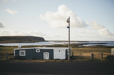 AI-generated travel thumbnail for Keflavík