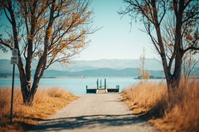 AI-generated travel thumbnail for Kennewick