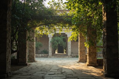 AI-generated travel thumbnail for Khanabad