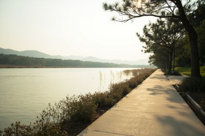 AI-generated travel thumbnail for Kimhae