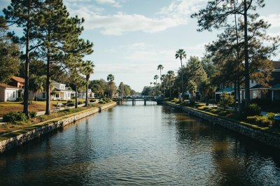 AI-generated travel thumbnail for Kingstree
