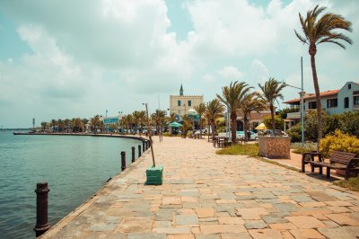 AI-generated travel thumbnail for Kismayo