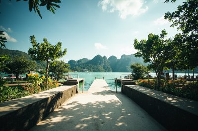 AI-generated travel thumbnail for Krabi
