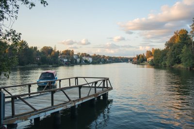 AI-generated travel thumbnail for Krasna