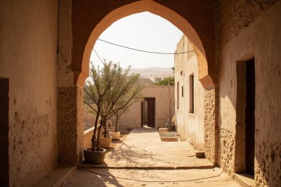 AI-generated travel thumbnail for Ksar Chellala