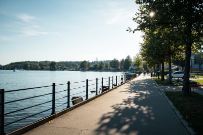 AI-generated travel thumbnail for Kuressaare