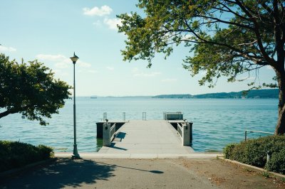AI-generated travel thumbnail for Kurume Shi