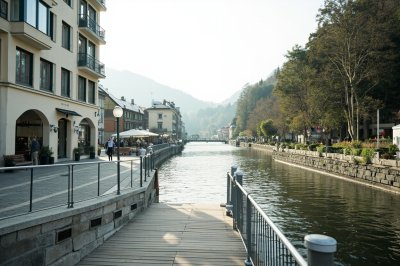 AI-generated travel thumbnail for Küsnacht / Schiedhalden