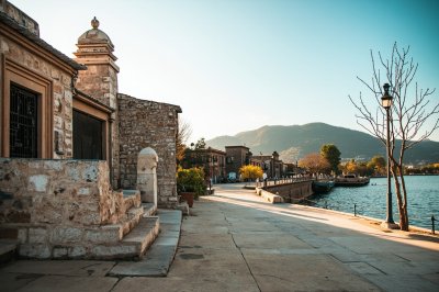 AI-generated travel thumbnail for La Albarrada (San Francisco la Albarrada)